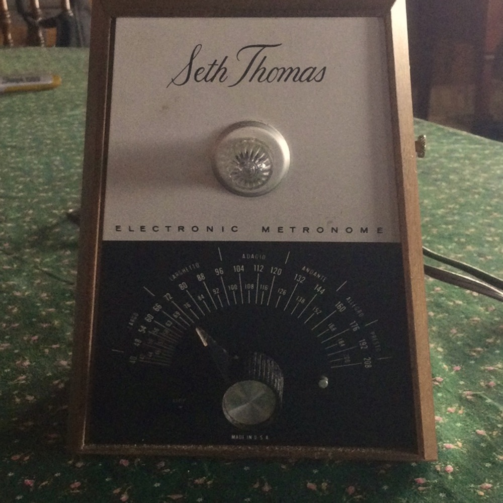 Seth Thomas Electric Metronome 40-208 beats per minute.  Excellent condition.